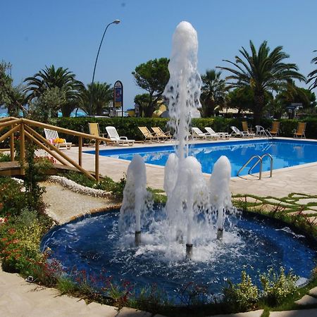Hotel Costa Verde Tortoreto Ngoại thất bức ảnh