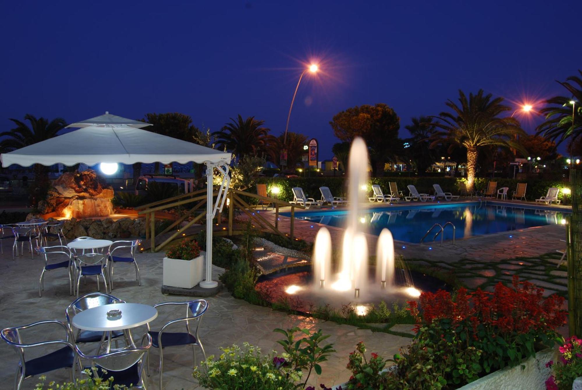 Hotel Costa Verde Tortoreto Ngoại thất bức ảnh