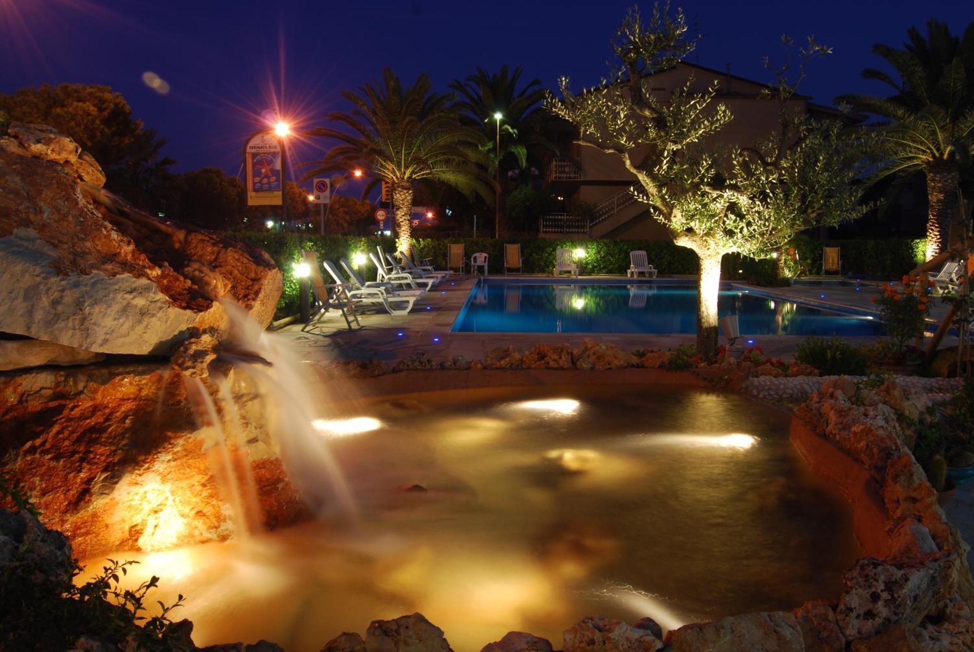 Hotel Costa Verde Tortoreto Ngoại thất bức ảnh