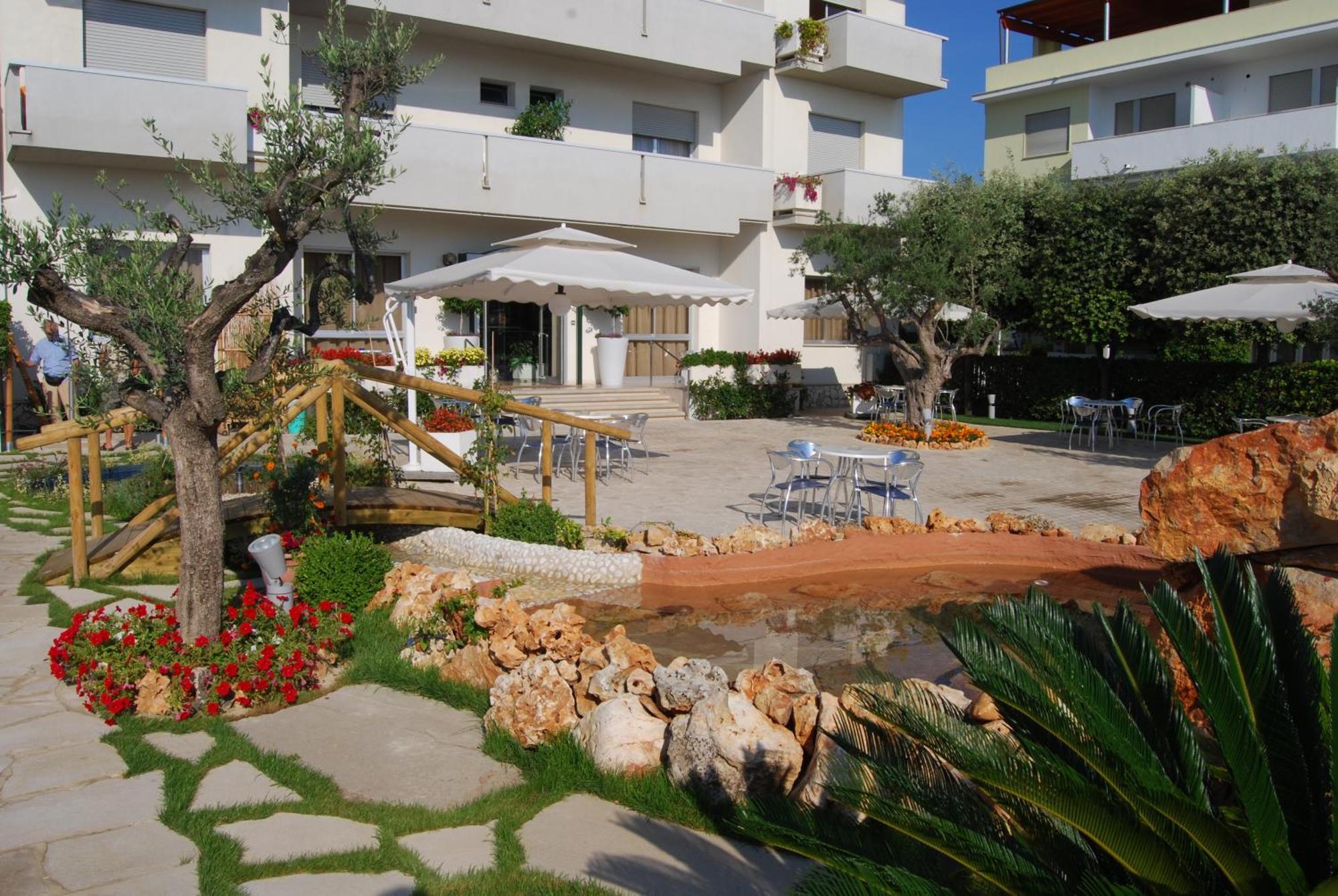 Hotel Costa Verde Tortoreto Ngoại thất bức ảnh