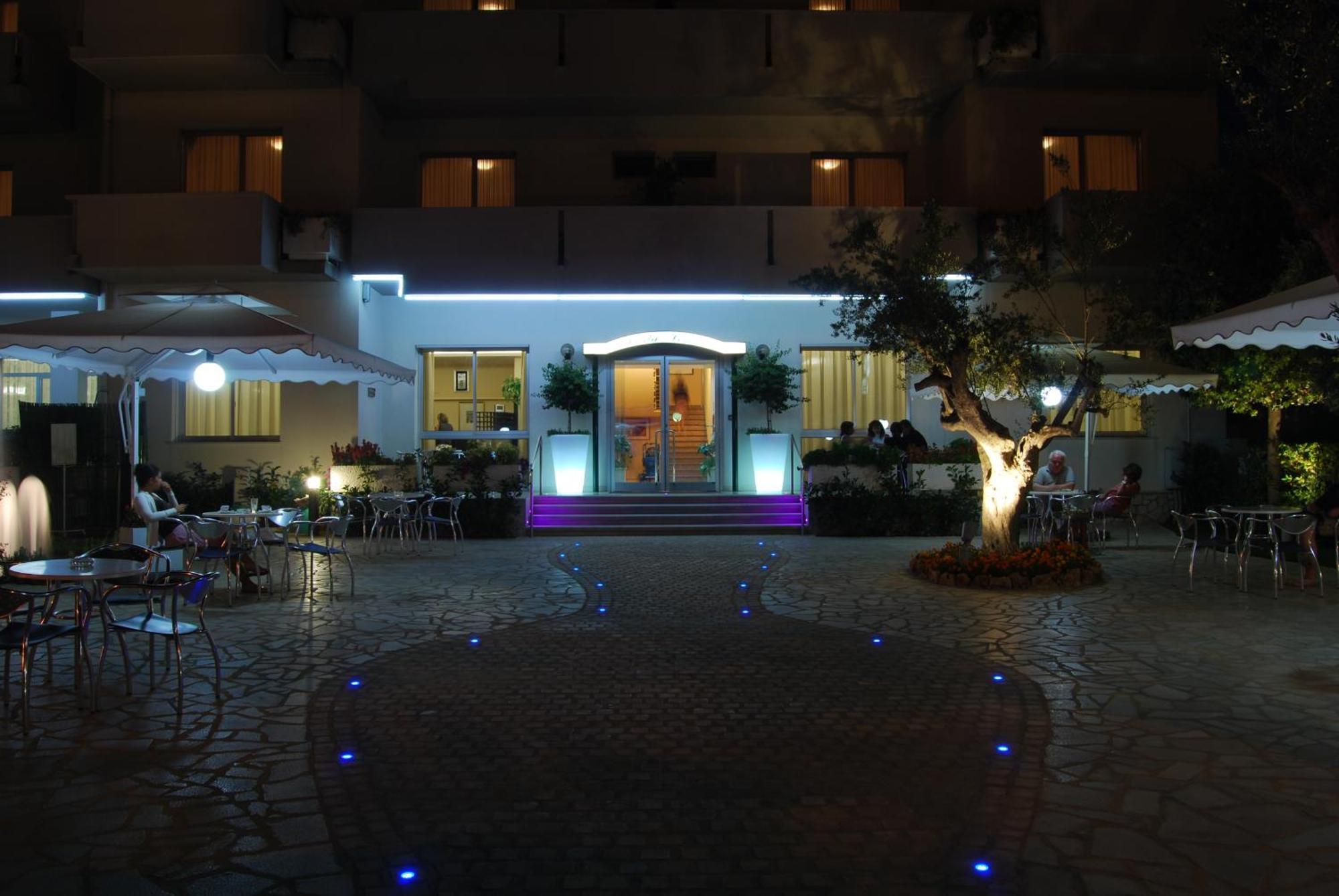 Hotel Costa Verde Tortoreto Ngoại thất bức ảnh