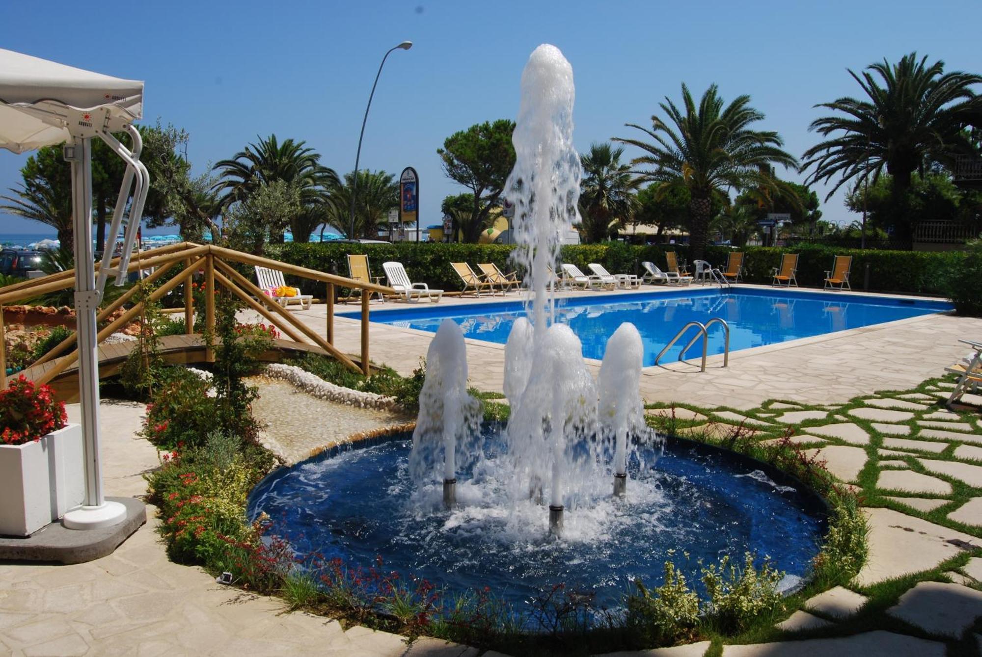 Hotel Costa Verde Tortoreto Ngoại thất bức ảnh