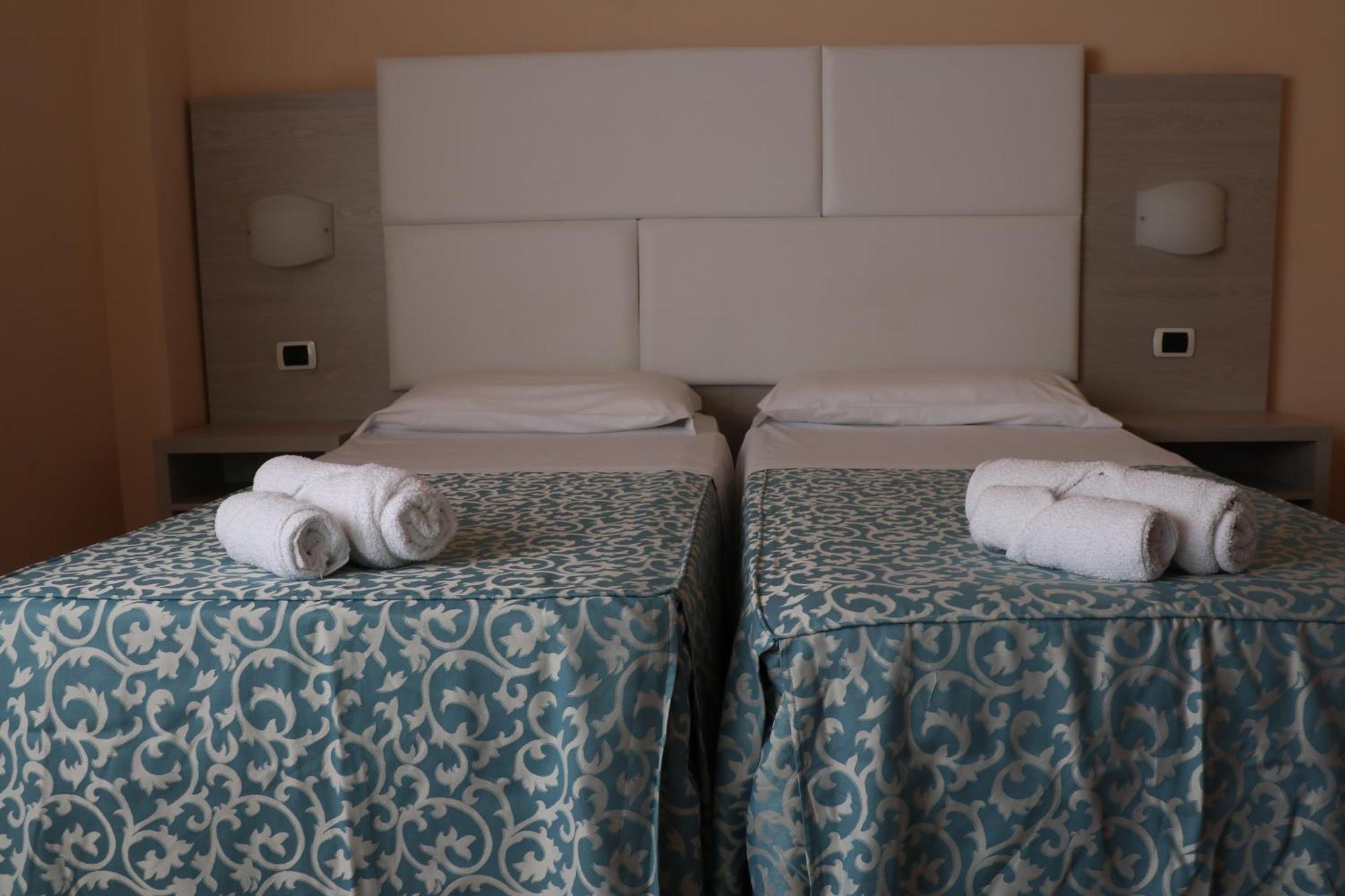 Hotel Costa Verde Tortoreto Ngoại thất bức ảnh